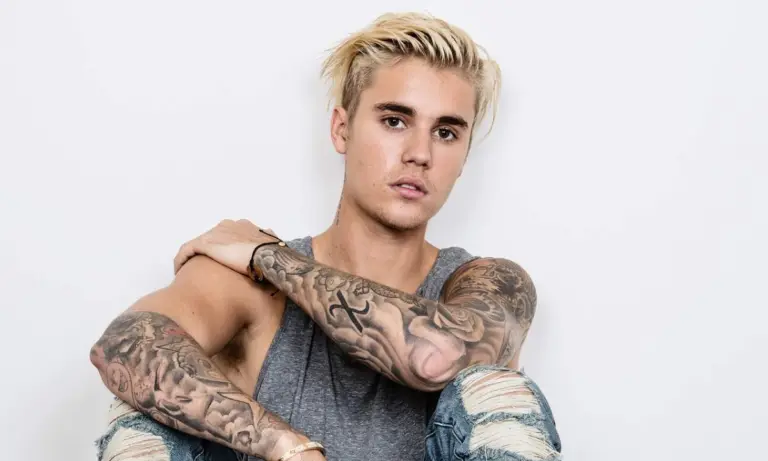 Justin Bieber revela sus luchas internas y sorprende a todos en redes sociales