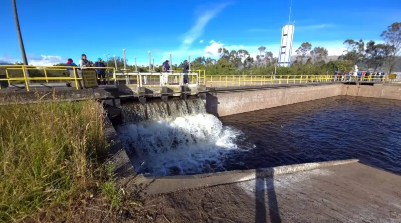 Restablecimiento del agua en barrios del sur de Quito- Últimas noticias Ecuador