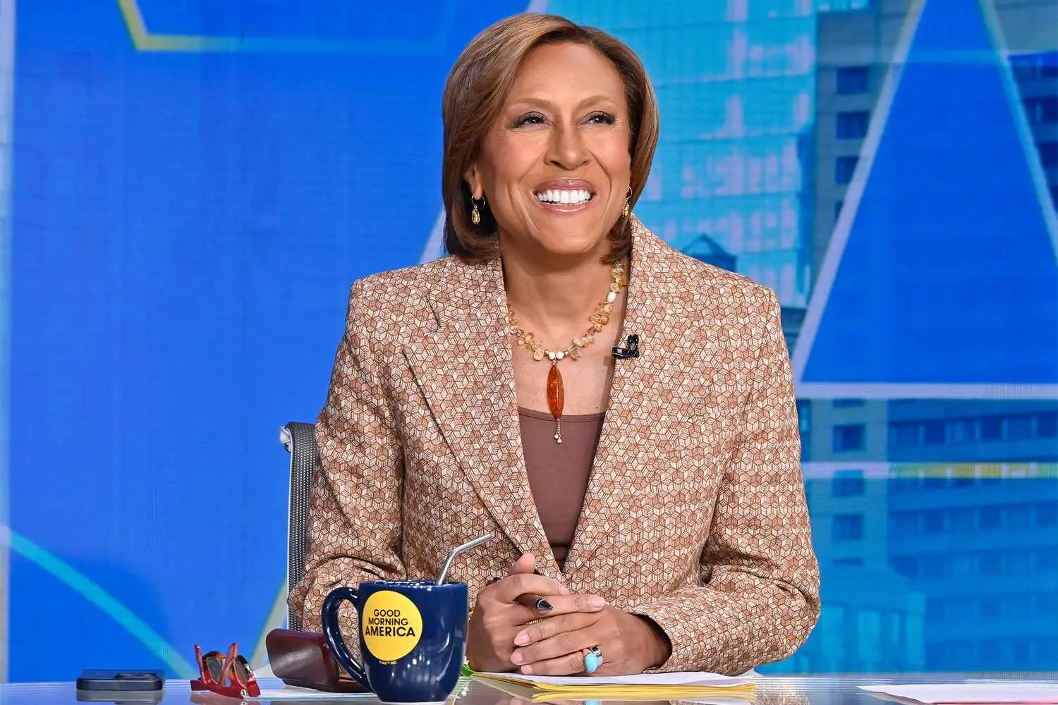 Robin Roberts deja GMA para una aventura inolvidable en África, ¡te sorprenderá por qué!- Últimas noticias Ecuador
