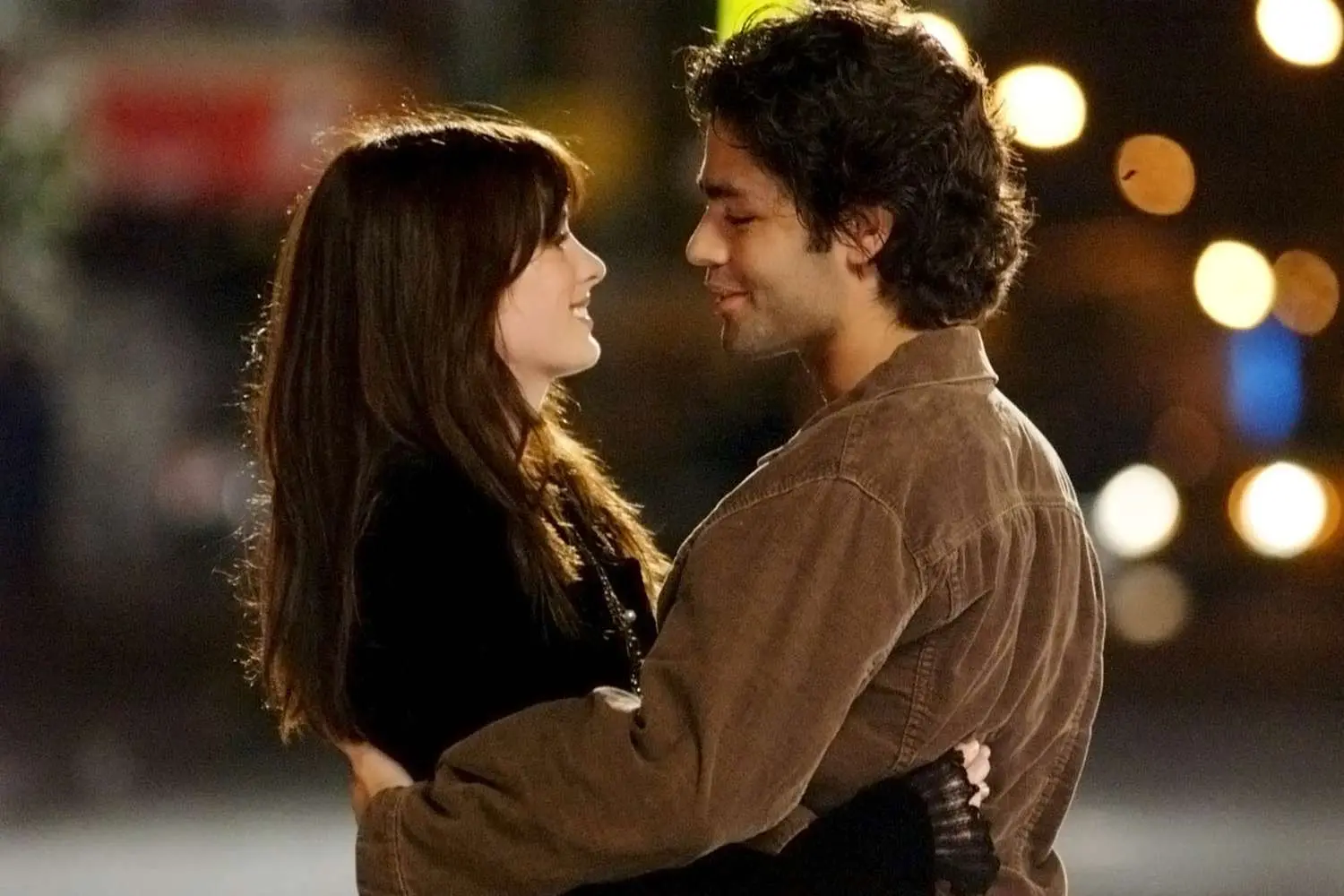 El nuevo amor de Andy Sachs desata locura, ¡te sorprenderá quién es!- Últimas noticias Ecuador