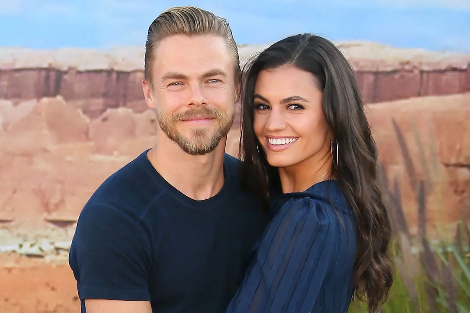 Derek Hough y Hayley Erbert revelan una dulce sorpresa que cambiará sus vidas para siempre- Últimas noticias Ecuador