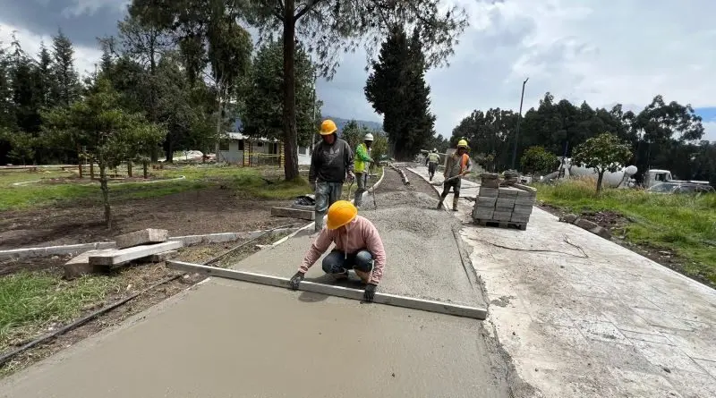 Rehabilitación del parque Carollo avanza en Quito- Últimas noticias Ecuador