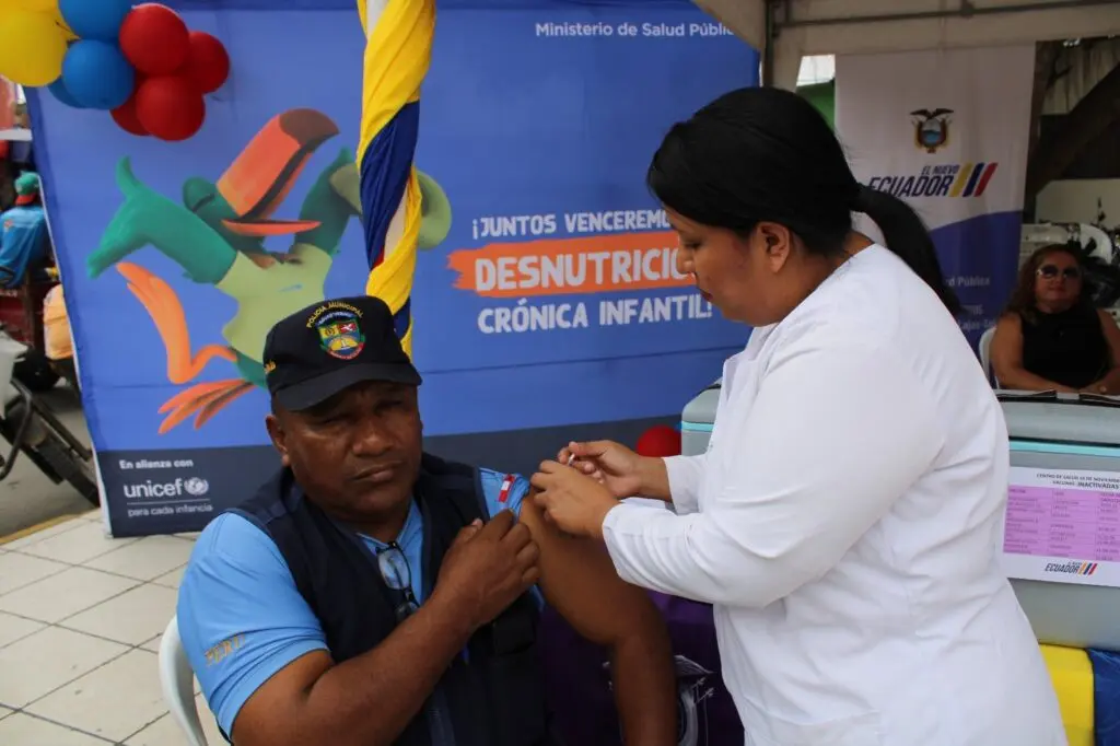 ¡Ecuador lanza una ambiciosa campaña de vacunación en zonas fronterizas!- Últimas noticias Ecuador