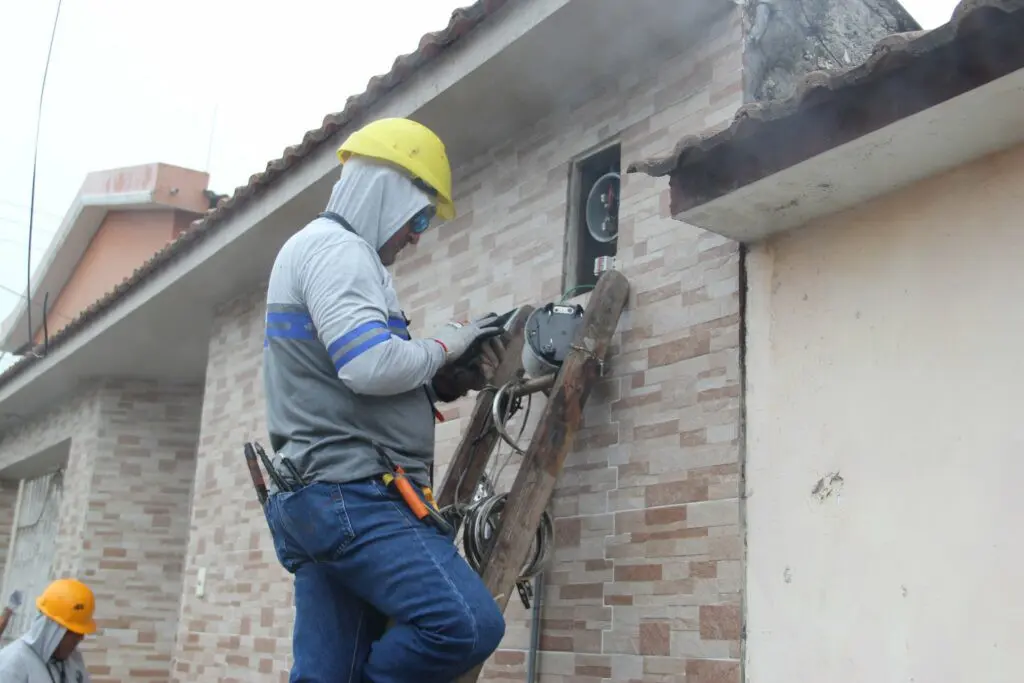 ¡Revolución energética! CNEL da el gran paso hacia la facturación digital en 2025.- Últimas noticias Ecuador