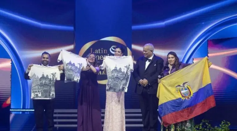 Quito recibe premio por turismo de bodas y eventos