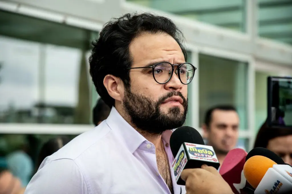 Redes de corrupción en salud ecuatoriana al descubierto- Últimas noticias Ecuador