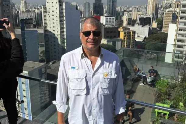 Correa lanza dura crítica a la consulta popular de Noboa: ¿Un error monumental?- Últimas noticias Ecuador