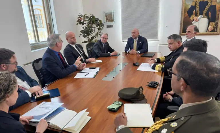Ecuador y EE.UU. buscan reforzar la seguridad regional