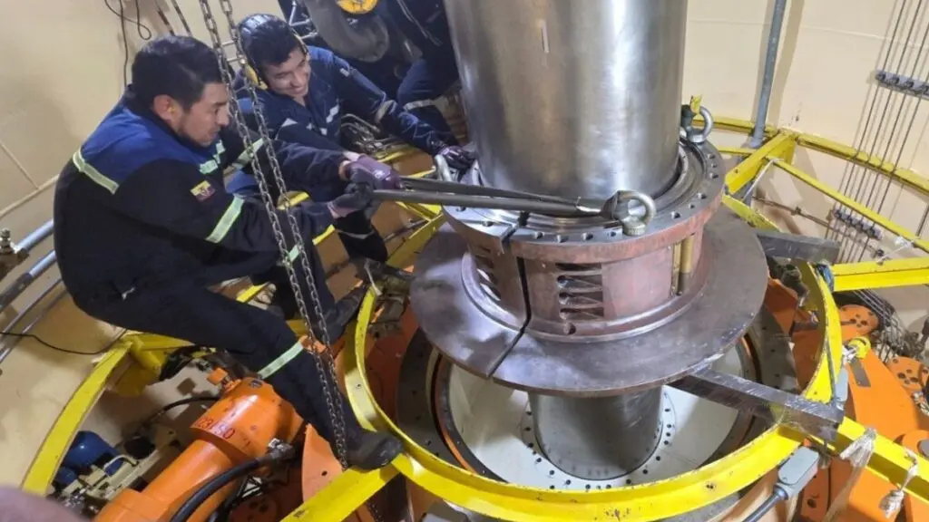 ¡Mazar está de vuelta! La vital central hidroeléctrica mejora su capacidad energética.- Últimas noticias Ecuador