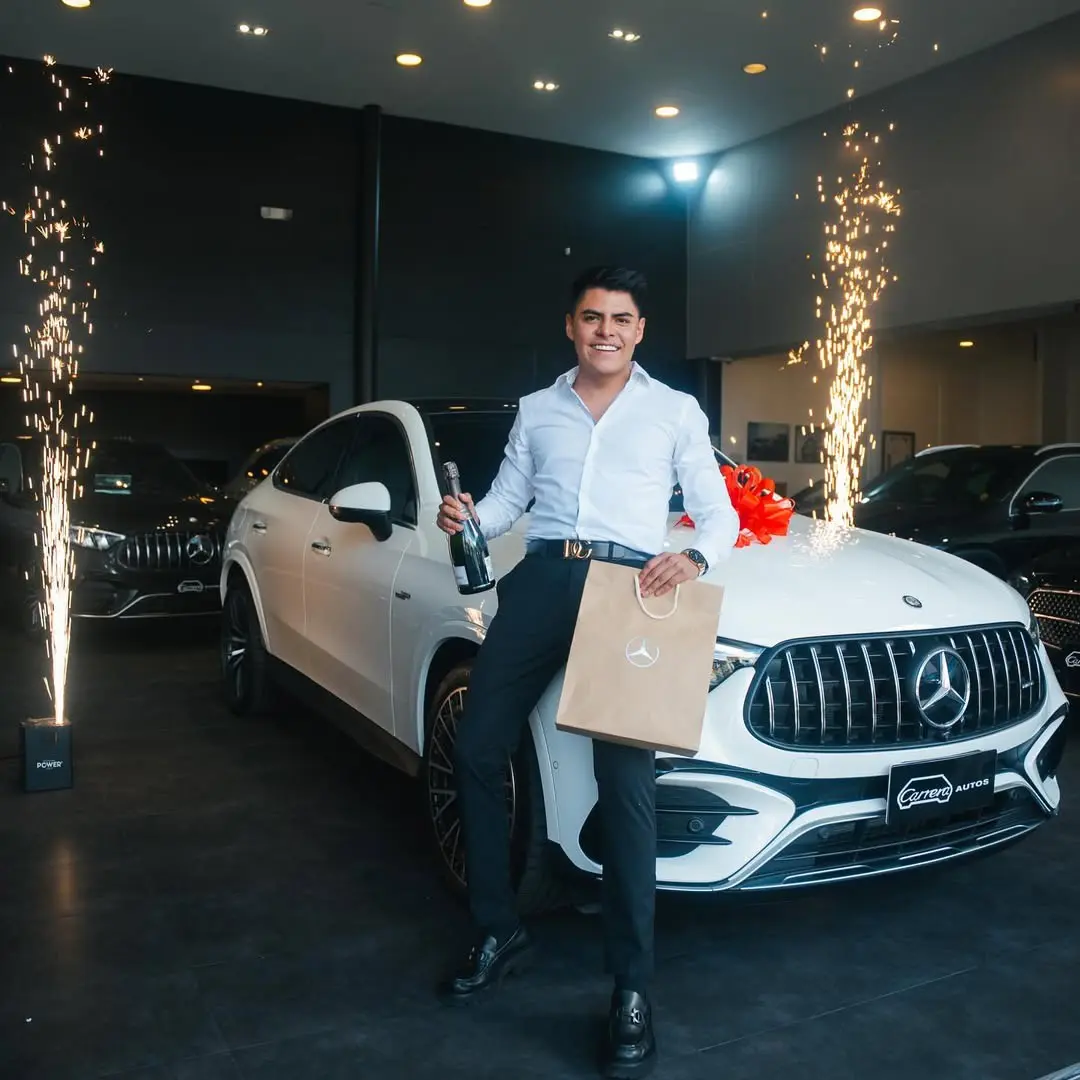 Kike Jav sorprende a todos con su lujoso auto, ¡el costo te dejará boquiabierto!- Últimas noticias Ecuador
