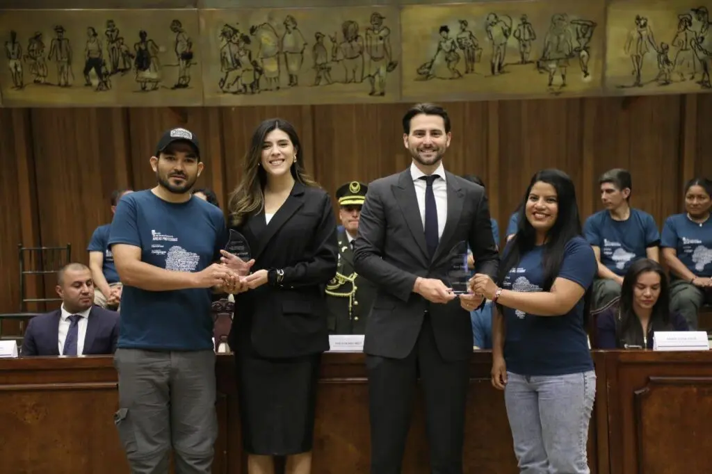 Ecuador honra a los héroes de la naturaleza en un emotivo reconocimiento- Últimas noticias Ecuador