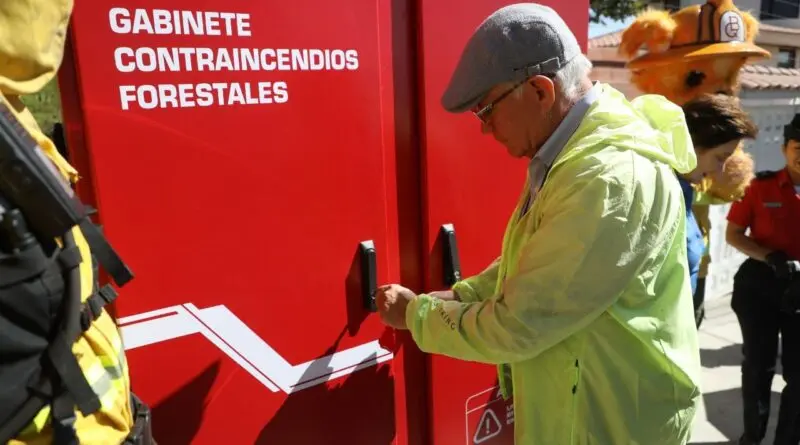Instalan gabinetes contraincendios en Quito- Últimas noticias Ecuador