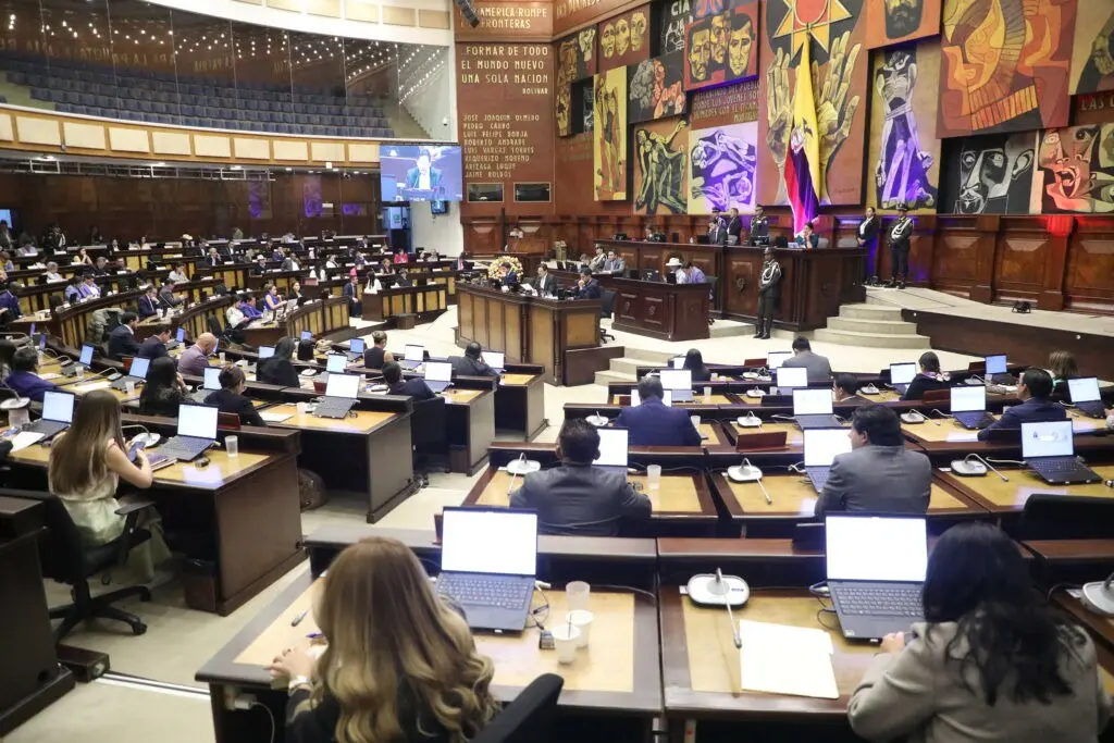 ¡Estalla el juicio político en Ecuador! ¿Podrá defenderse Solanda Goyes?- Últimas noticias Ecuador