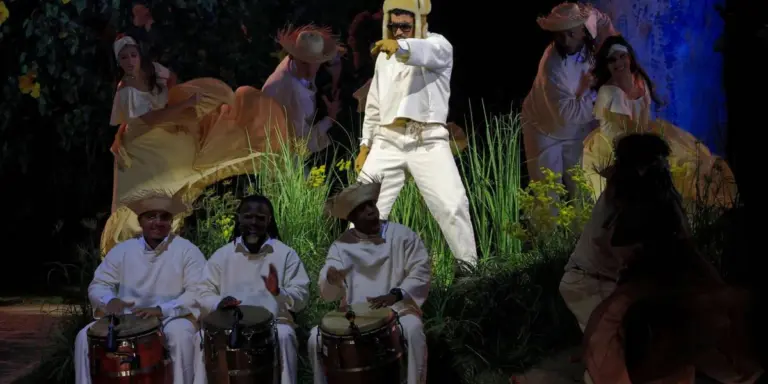 Bad Bunny hace historia en su emotivo concierto de despedida en Puerto Rico