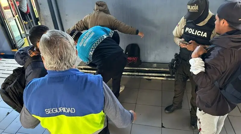 Realizan 17 operativos de control en transporte público- Últimas noticias Ecuador