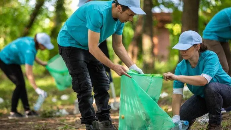 El Gobierno lanza un programa transformador para jóvenes- Últimas noticias Ecuador