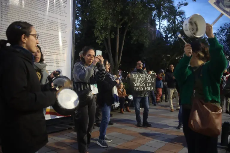 Conflicto en Ecuador: Protestas indígenas y represión policial