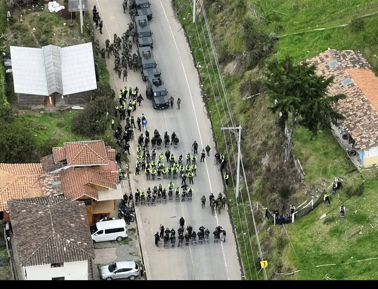Indígenas bloquean Saraguro, el gobierno reacciona- Últimas noticias Ecuador