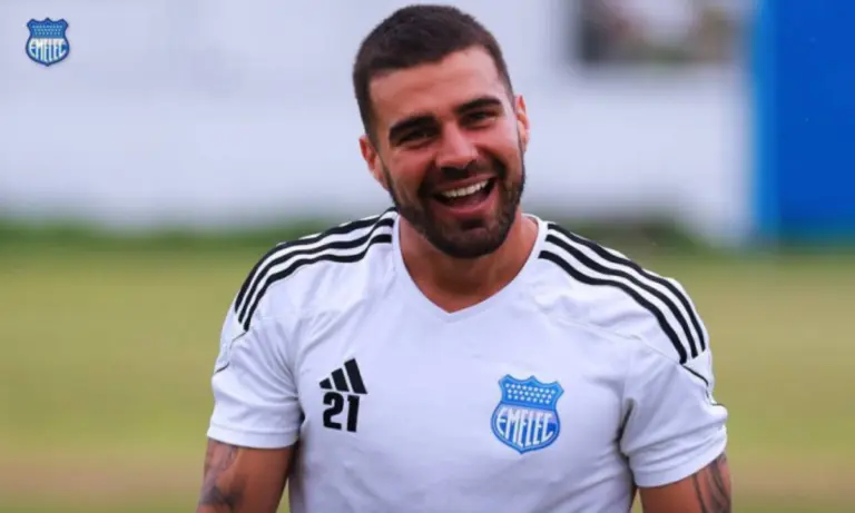 El momento incómodo de Alexander González que sorprendió a todos en el aeropuerto