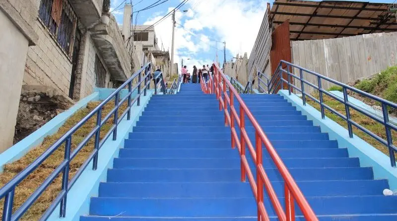 Mejoras viales benefician a barrios de Turubamba- Últimas noticias Ecuador