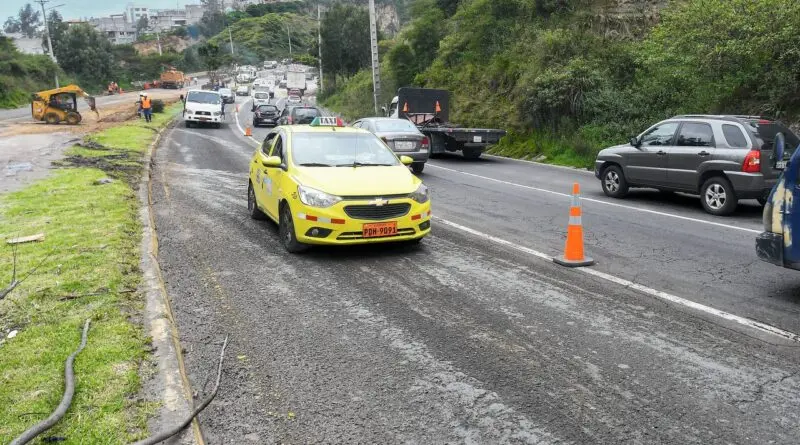 Se reabre circulación en la Av. Simón Bolívar- Últimas noticias Ecuador
