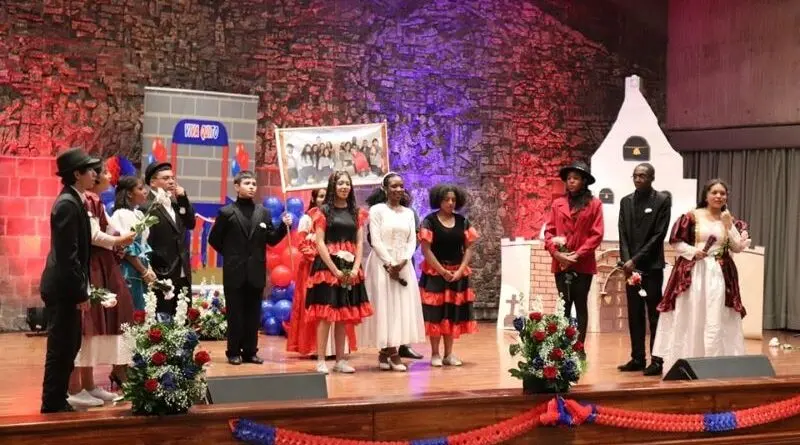 Festival de Poesía Celebra Aniversario de Quito- Últimas noticias Ecuador