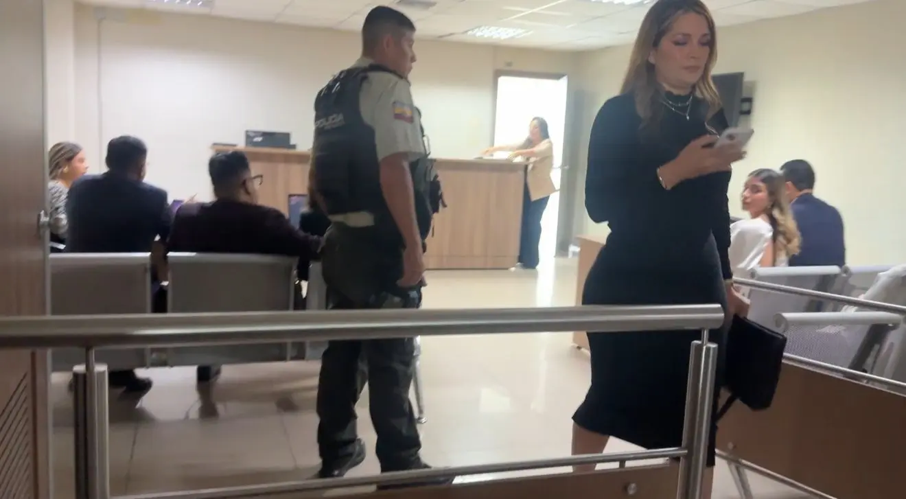 Sarah Alarcón y Lazito: el nuevo enfrentamiento que está en boca de todos- Últimas noticias Ecuador