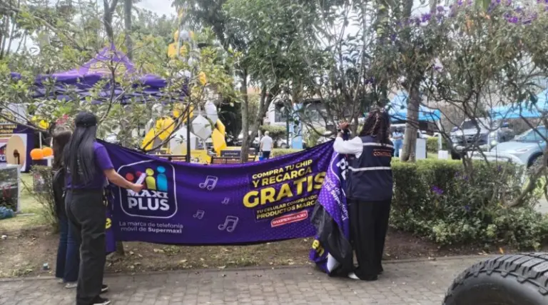 Intervención en Parque Central de Cumbayá por AMC