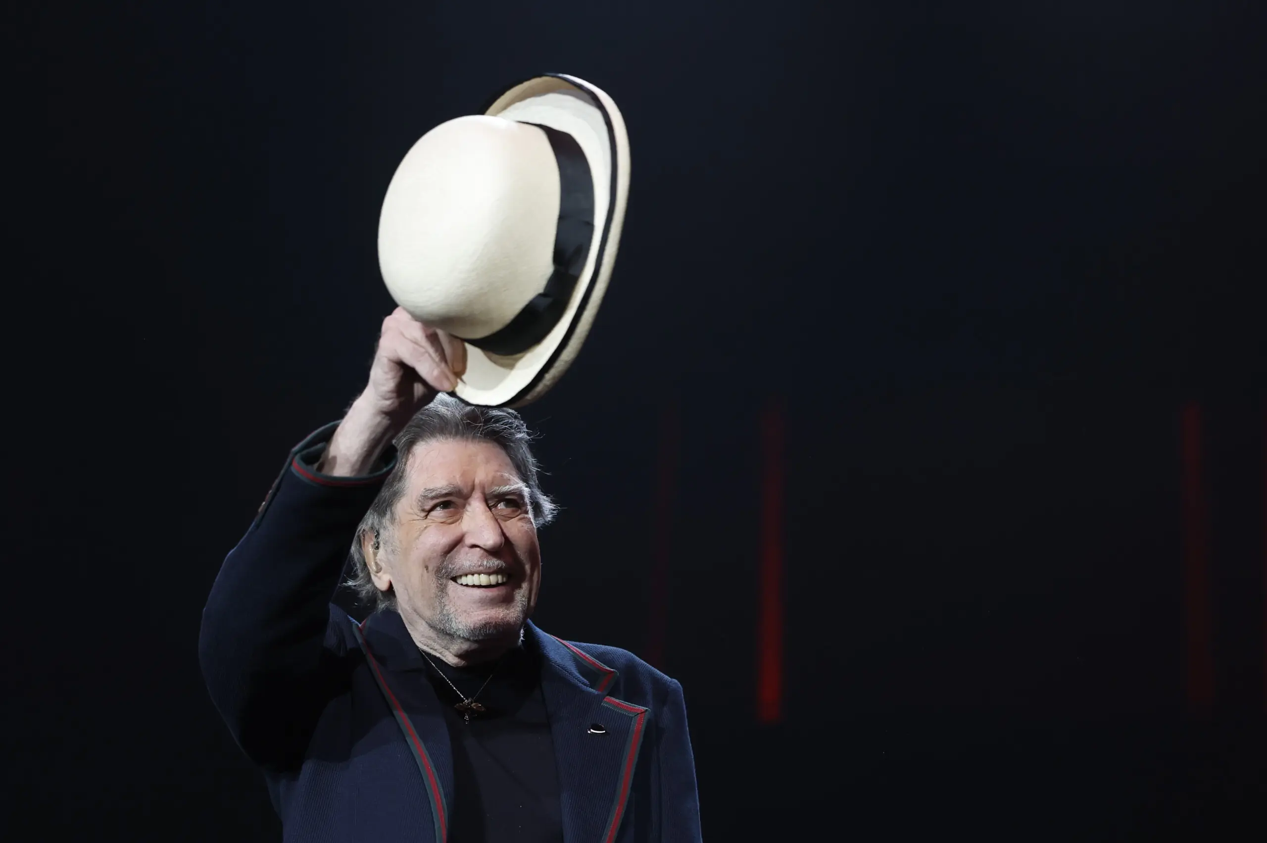 Joaquín Sabina cierra un capítulo inolvidable con su emotivo adiós en Madrid- Últimas noticias Ecuador