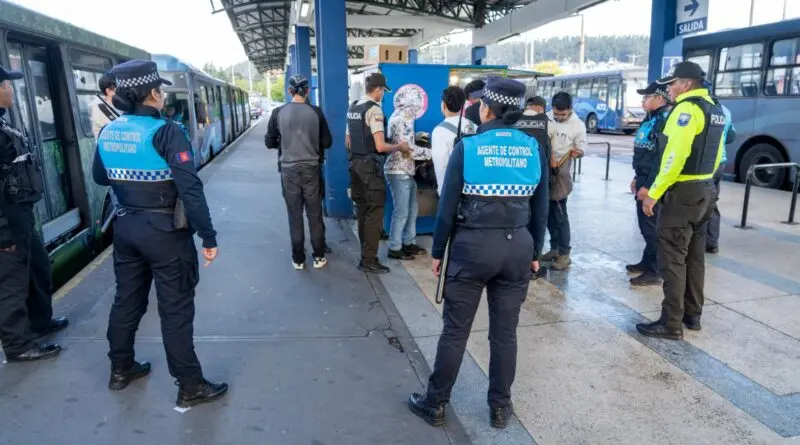 Operativos de control en transporte público de Quito- Últimas noticias Ecuador