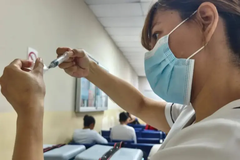 Ecuador Amplía Vacunación contra VPH para Personas con VIH