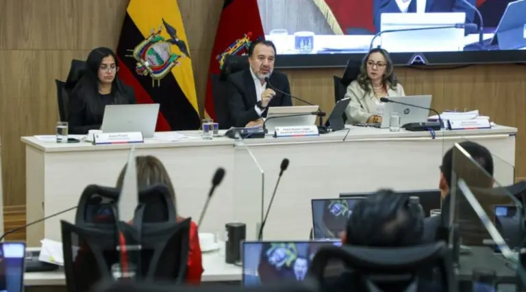 Concejo Metropolitano rechaza intromisión de la Asamblea Nacional