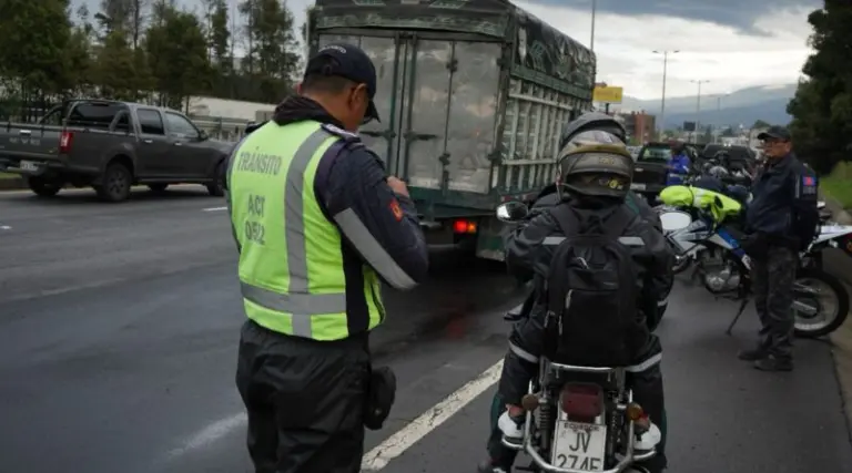 Operativos de tránsito durante Carnaval en Quito
