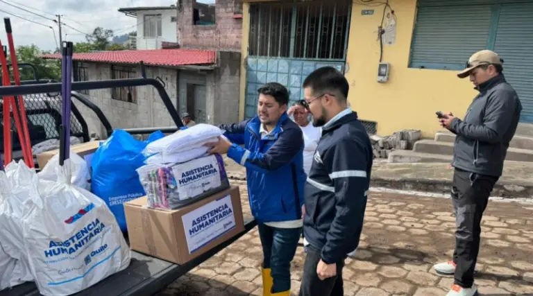 Municipio responde a emergencia por lluvias en La Bota