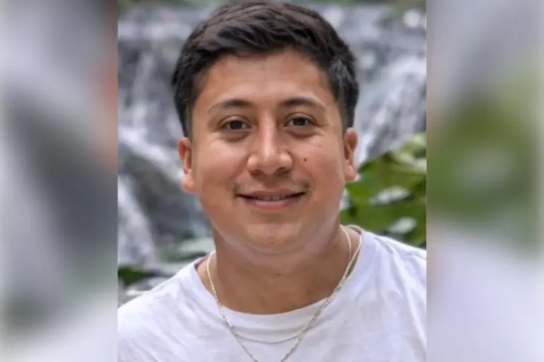 Familia pide ayuda tras desaparición de joven