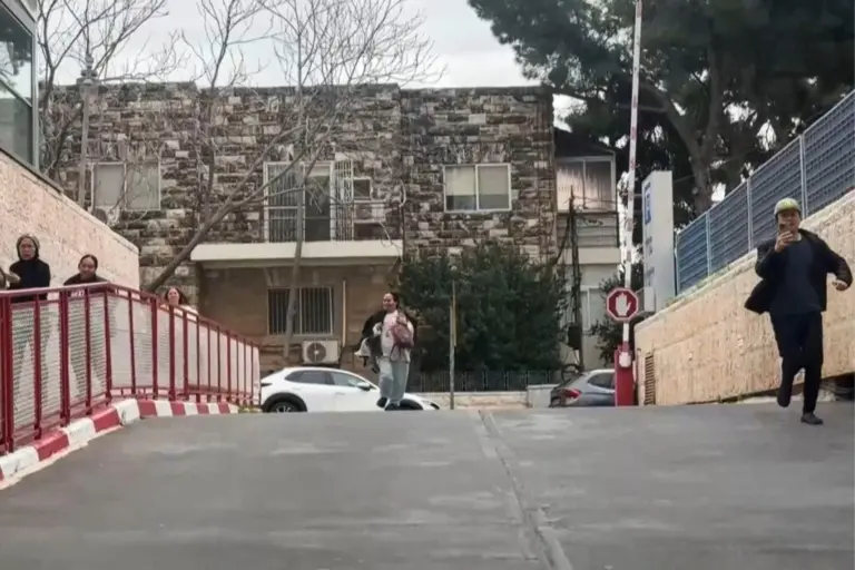 Ecuador alerta a ciudadanos en Oriente Medio