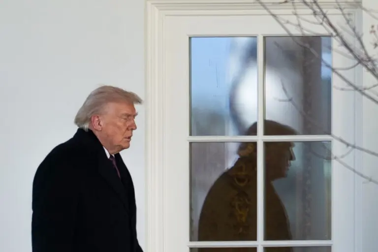 Trump Suspende Ley para Bajar Precios de Gasolina