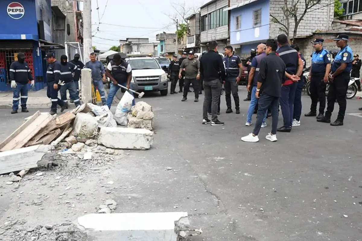 Guayaquil recupera espacios públicos con operativo interinstitucional- Últimas noticias Ecuador