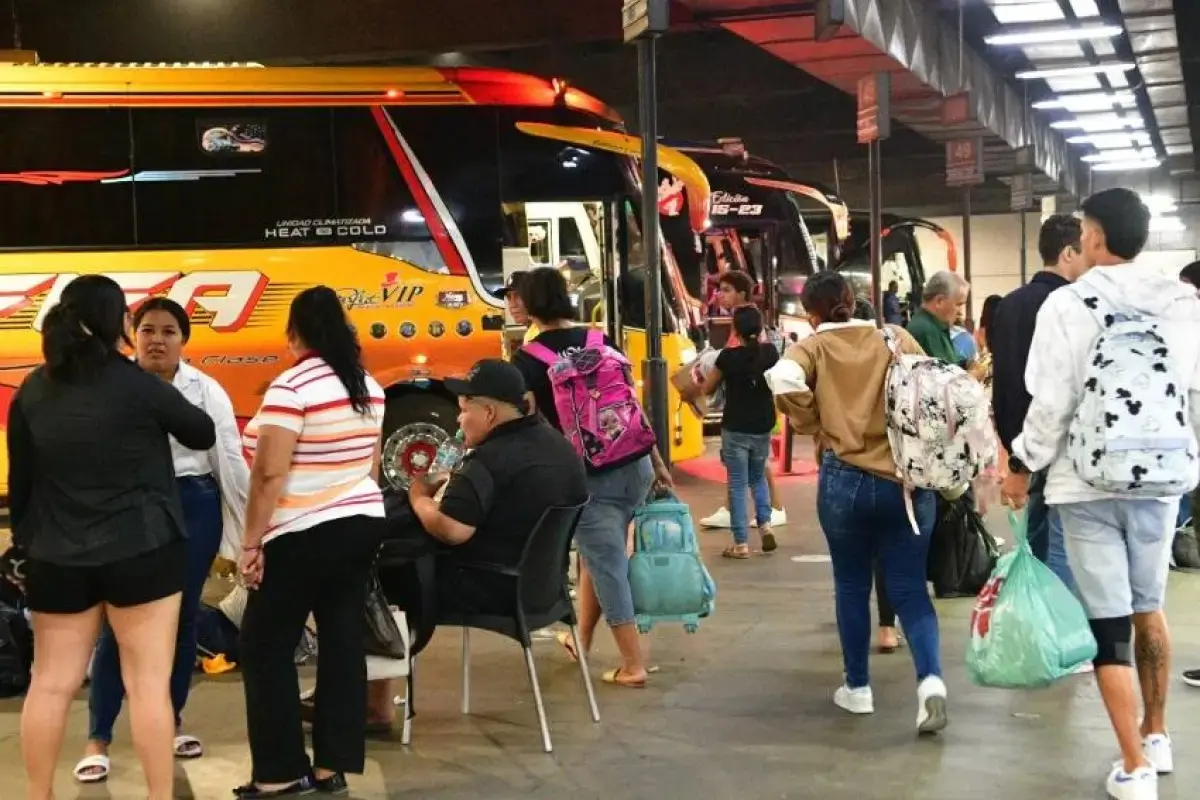 Operativo masivo de transporte en Guayaquil por feriado- Últimas noticias Ecuador