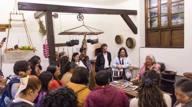 Experiencia cultural en el Museo del Carmen Alto