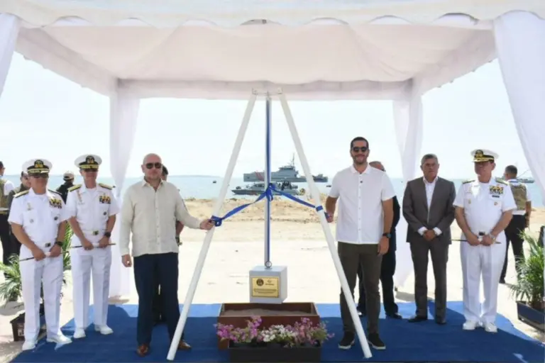 Ecuador refuerza control naval en Posorja