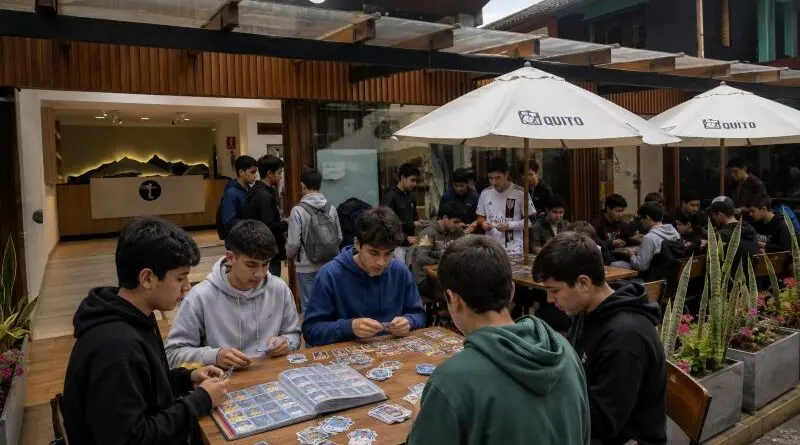 Intercambio de cromos mundialistas en Plaza El Quinde- Últimas noticias Ecuador