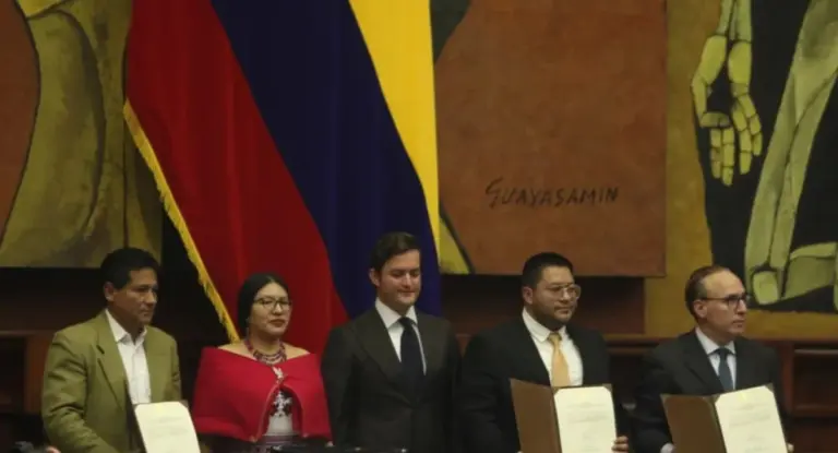 Escobar promete despolitizar el CPCCS