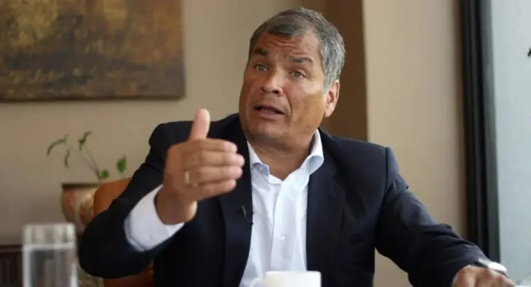 Correa condiciona candidaturas en Guayaquil