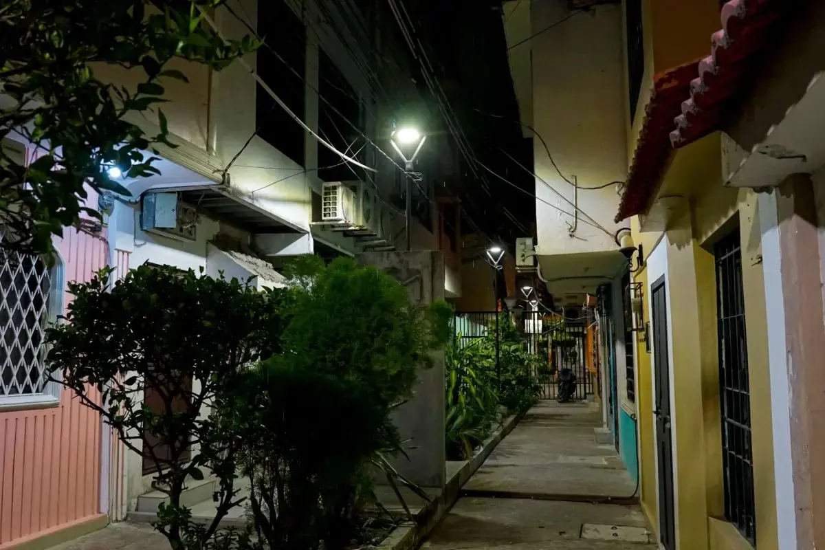 Guayaquil interviene 631 peatonales y acelera la renovación LED- Últimas noticias Ecuador