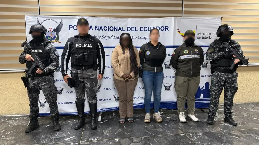 Policía halla dinamita y tusi en presunto centro de Los Lobos- Últimas noticias Ecuador