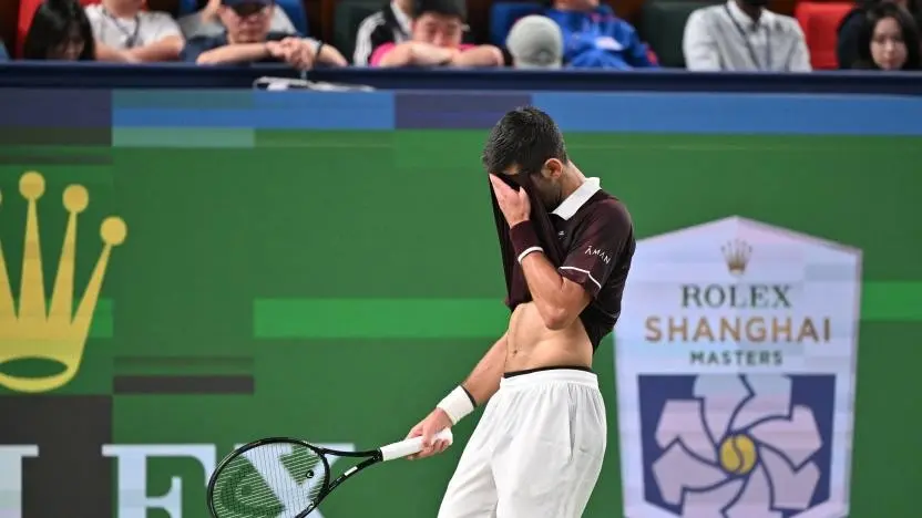 Djokovic cae en Shanghái y complica su pase al Masters- Últimas noticias Ecuador