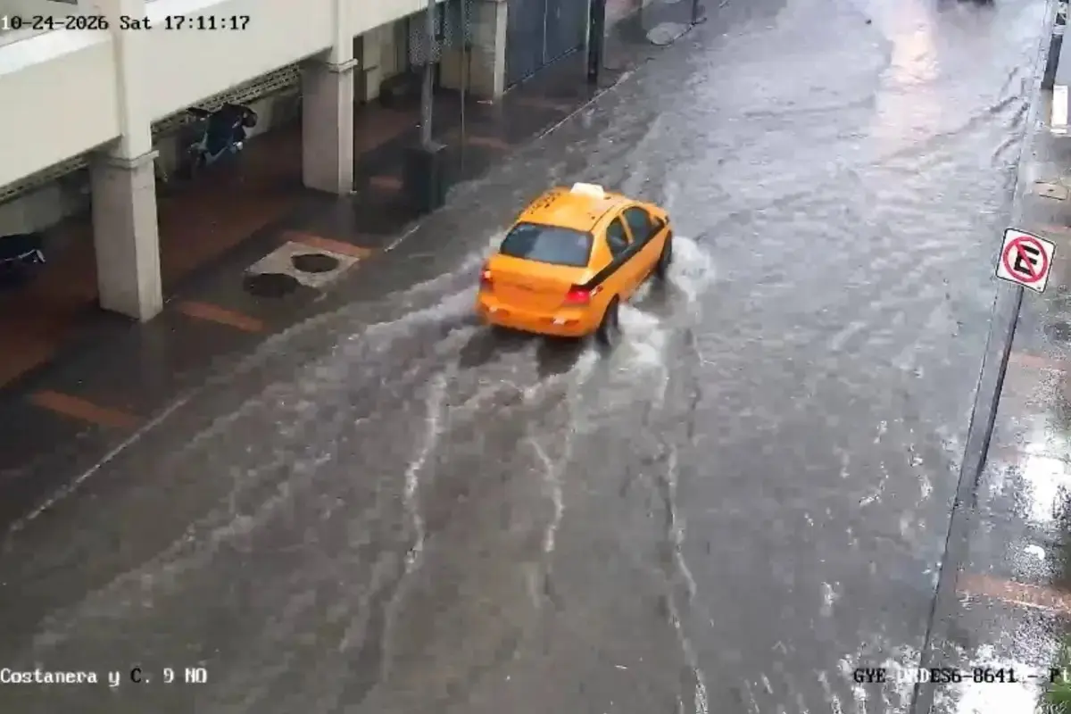 Guayaquil bajo alerta por lluvias y reporta acumulación de agua- Últimas noticias Ecuador