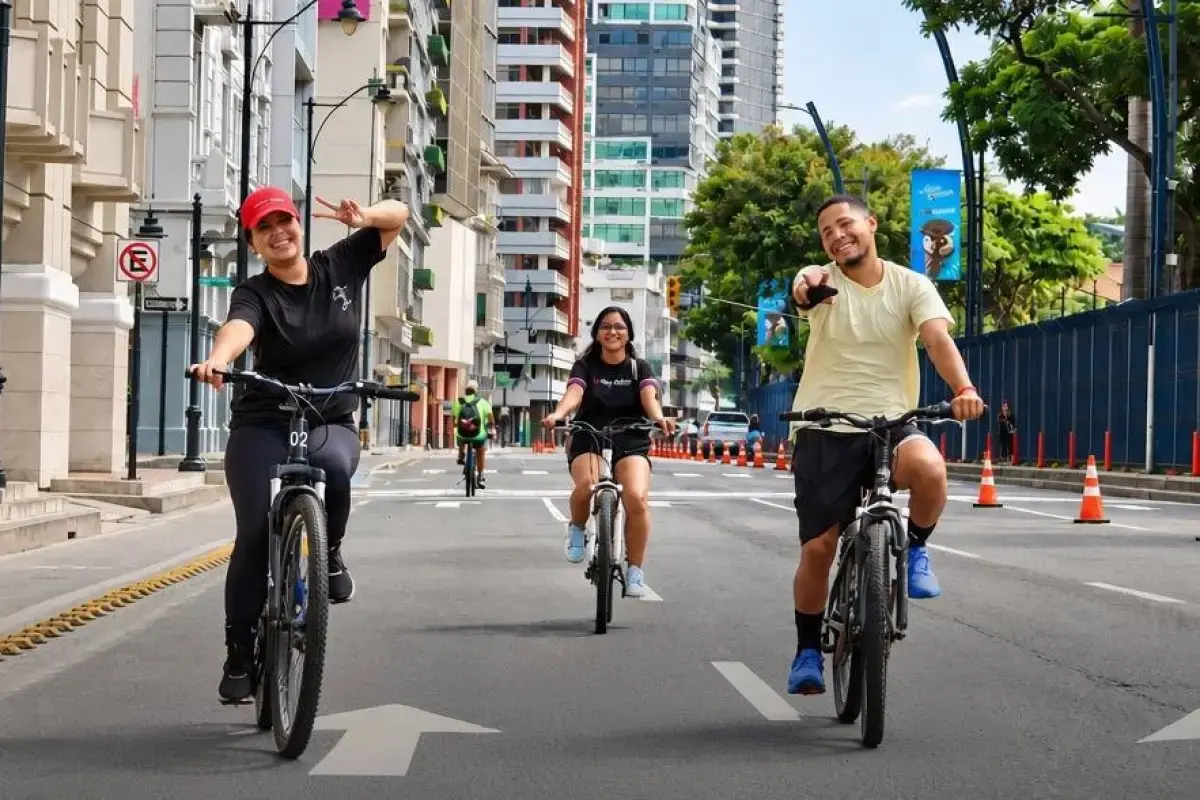Guayaquil activa operativo de tránsito por maratón y Ruta Centro- Últimas noticias Ecuador